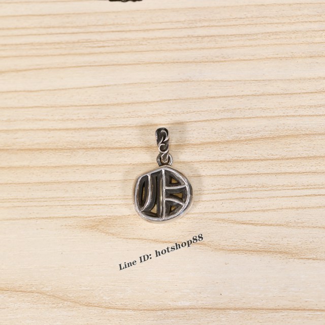 Chrome Hearts專櫃皮具包包純銀字母項鏈 克羅心925純銀字母P吊墜 gj1077